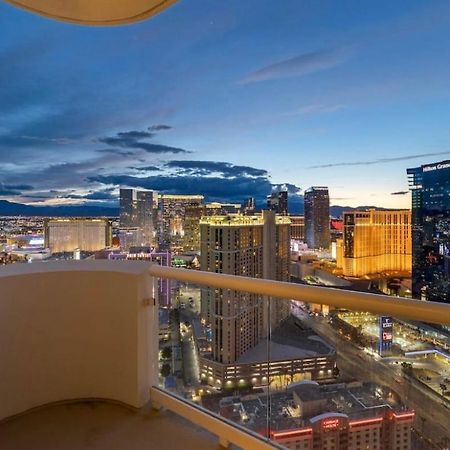 Balcony Full Strip View Suite Mgm Signature Free Valet 拉斯维加斯 外观 照片
